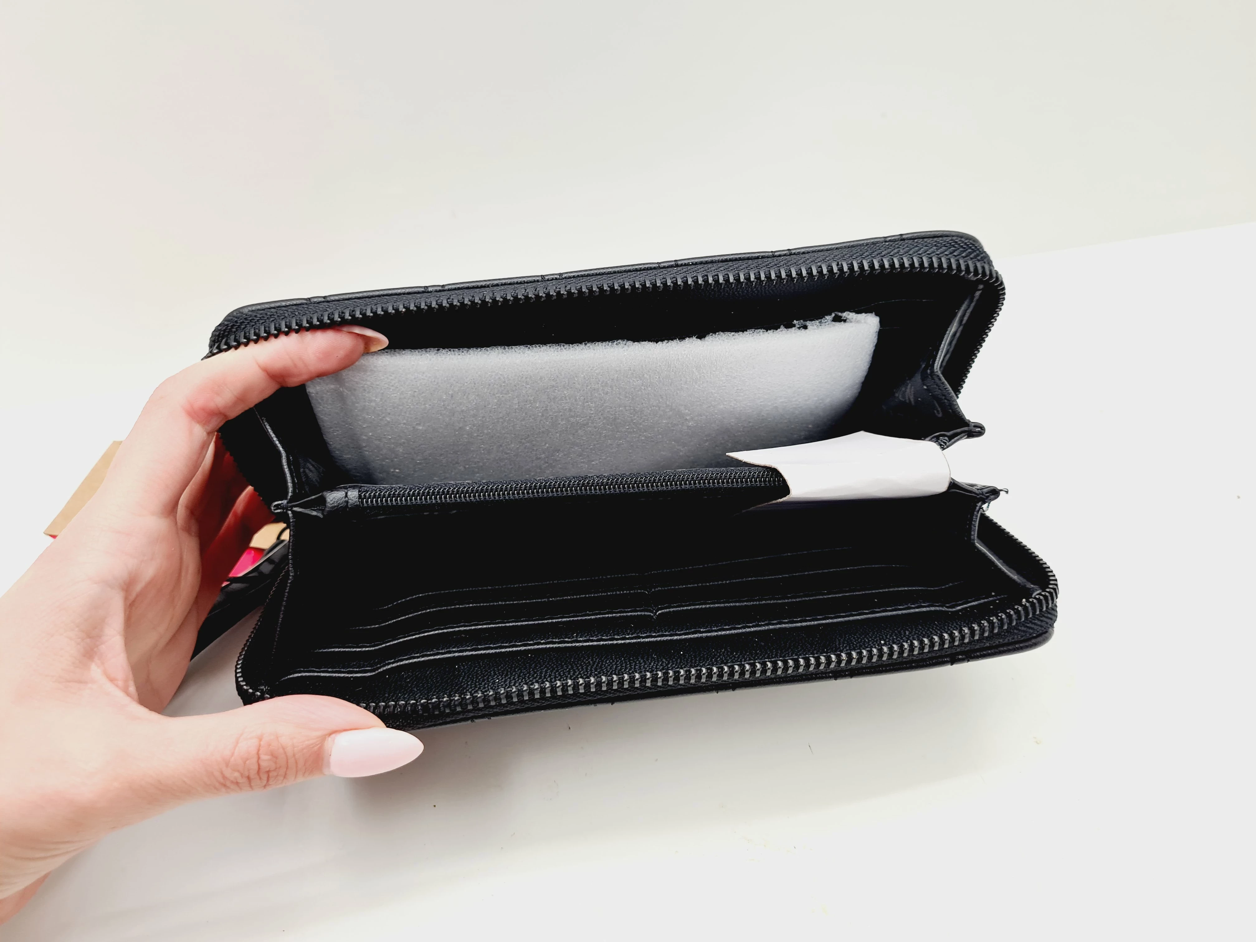 damski-portfel-steve-madden-czarny-sm17000323-material-dominujacy-skora-ekologiczna