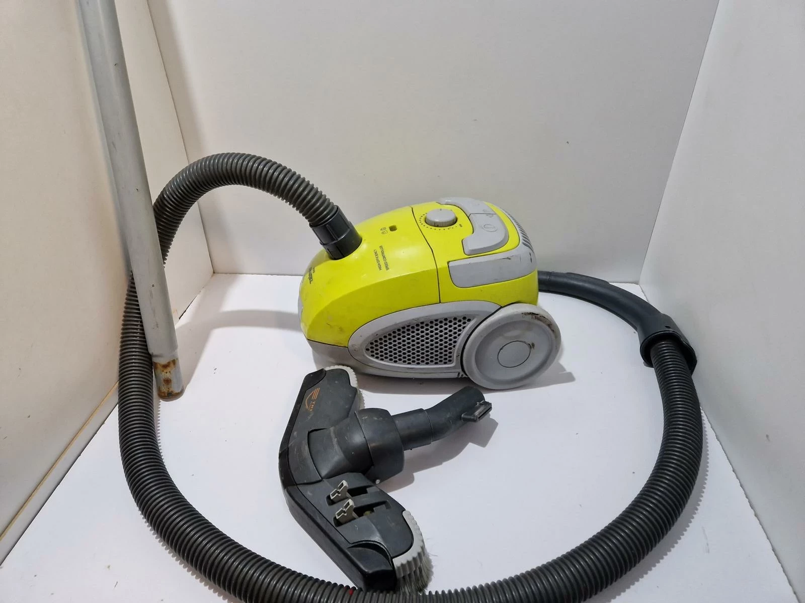 odkurzacz-zelmer-jozek-zielony-akcesoria-rynek-42-skawina