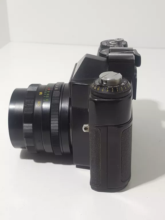 APARAT FOTOGRAFICZNY ZENIT 11 + OBIEKTYWY HELIOS 44M-4