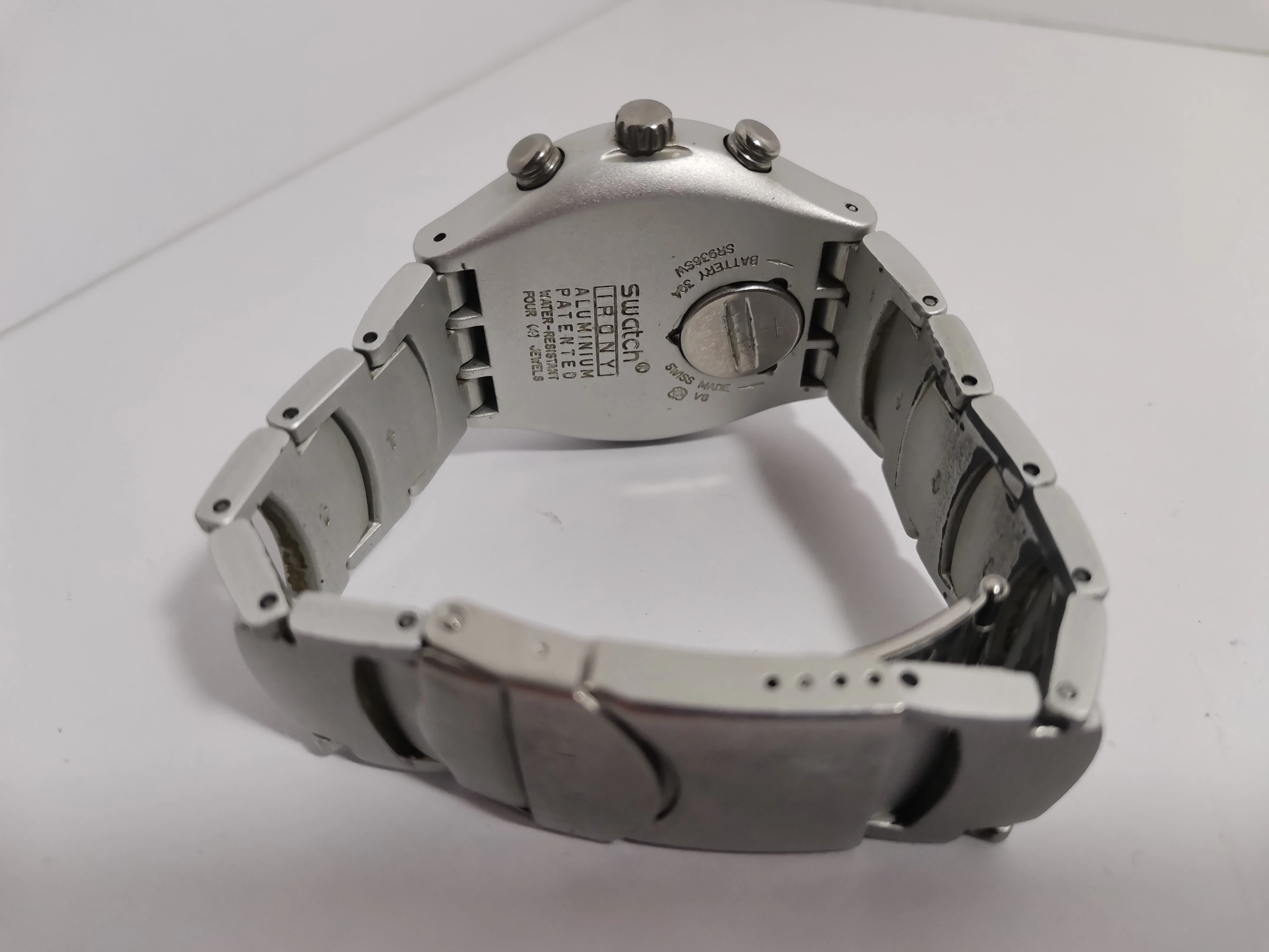 zegarek-swatch-irony-v8-typ-nareczny