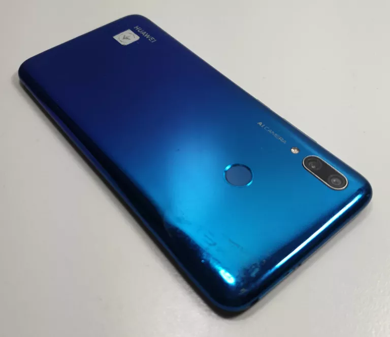 HUAWEI P SMART 2019 3GB/32GB OPIS!
