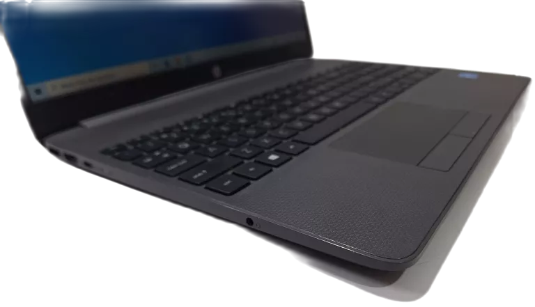 LAPTOP HP 250 G8 15,6" INTEL CORE I3 8 GB / 256 GB SREBRNY