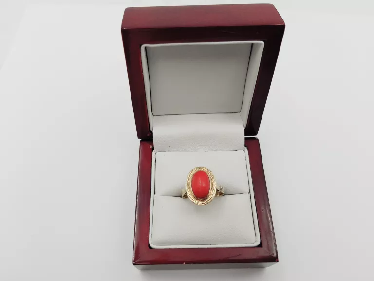 zloty-pierscionek-z-koralem-333-r16-254g-kolor-dominujacy-zloty