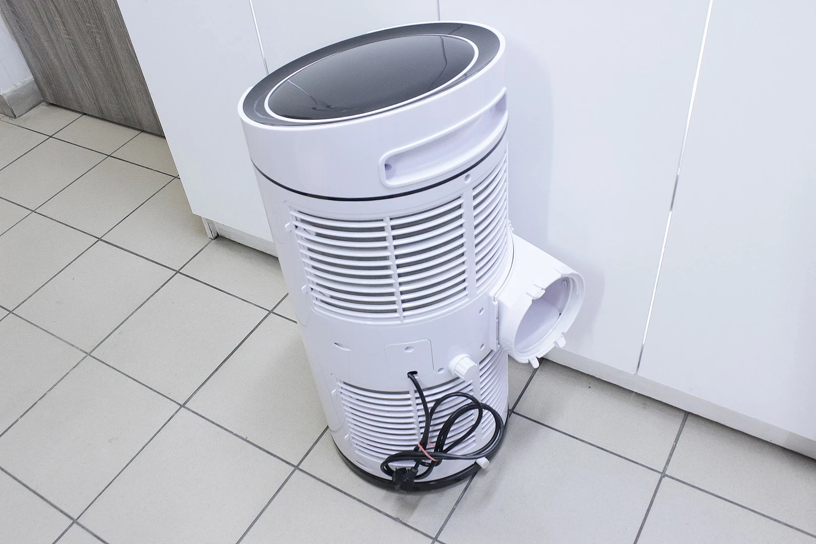 przenosna-klimatyzacja-eberg-mezo-m26-hd-moc-ogrzewania-10