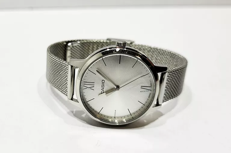 ZEGAREK DAMSKI CASIO LTP E157