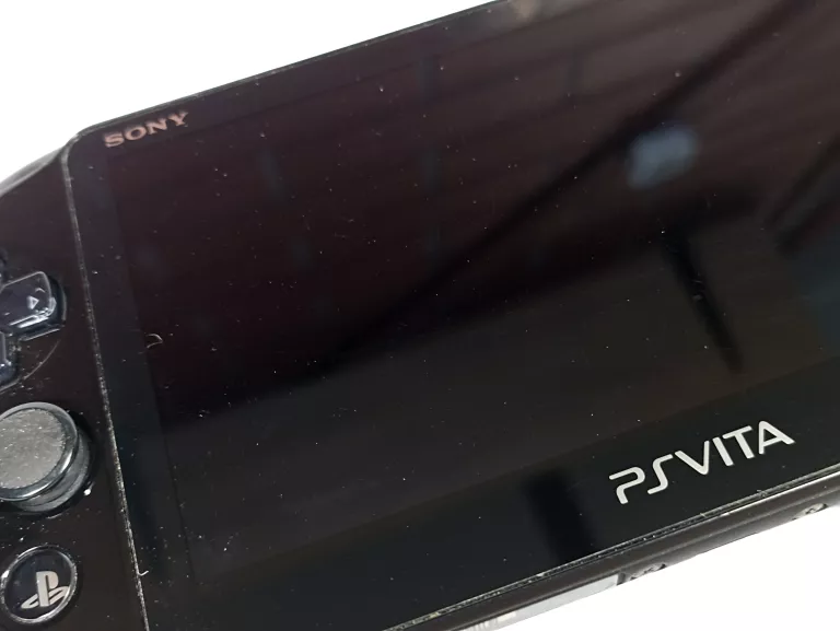 KONSOLA SONY PS VITA PCH-2003