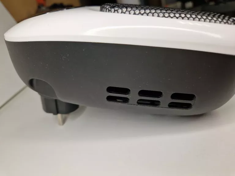MINI GRZEJNIK PROLECTRIX 500W DO KONTAKTU