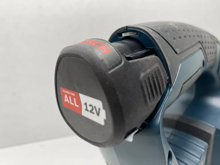 ODKURZACZ AKUMULATOROWY BOSCH GAS 12V + 1X AKU
