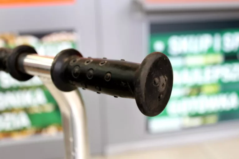 hulajnoga-trojkolowa-oxelo-decathlon-liczba-kol-3