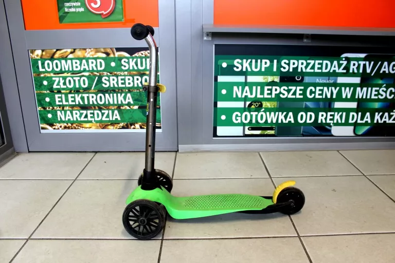 hulajnoga-trojkolowa-oxelo-decathlon-stan-uzywany