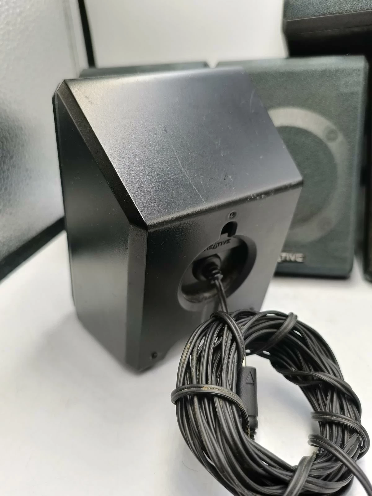 glosniki-creative-inspire-p580-51-marka-creative