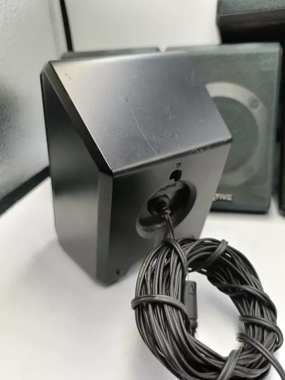 glosniki-creative-inspire-p580-51-marka-creative