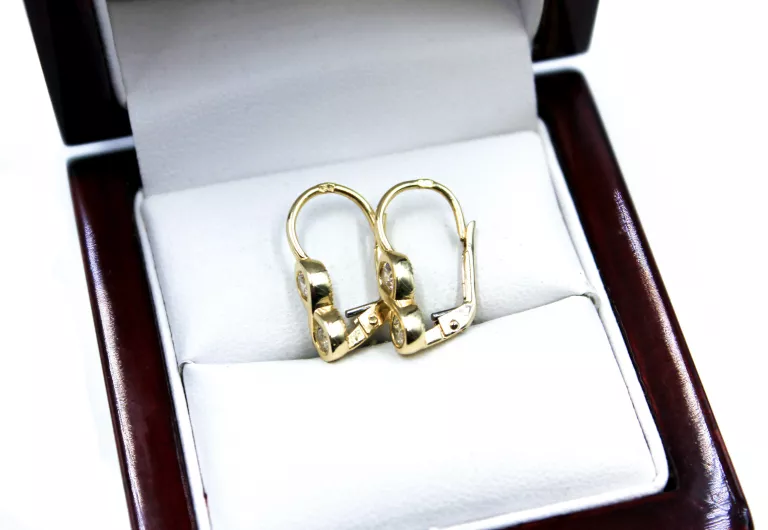 ZŁOTE  KOLCZYKI Z CYRKONIAMI K28 3,0 G