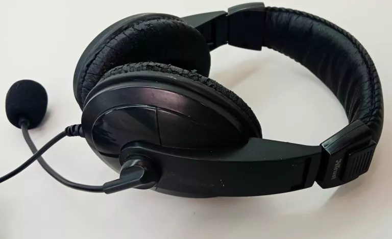 SŁUCHAWKI GAMINGOWE TRUST QUASAR HEADSET
