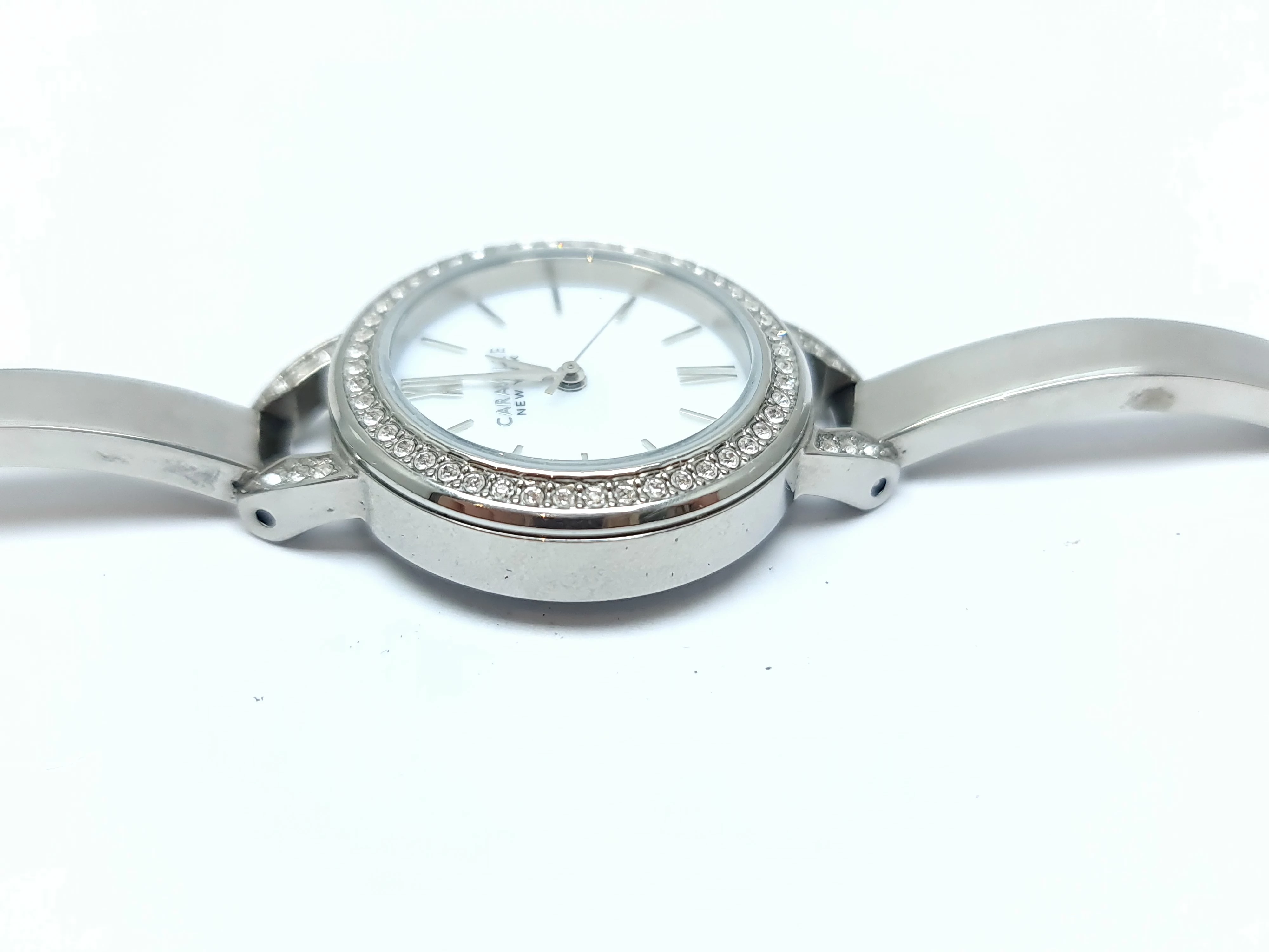 zegarek-damski-caravelle-new-york-43l166-funkcje-brak