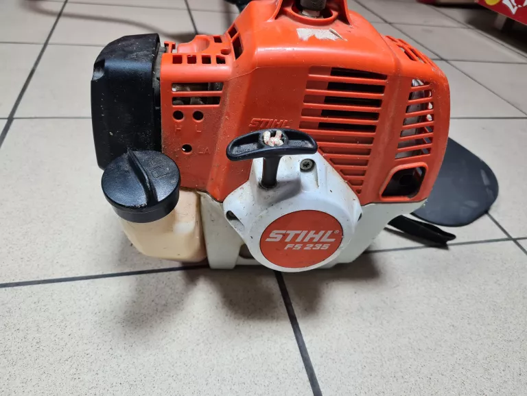 KOSA SPALINOWA STIHL FS 235