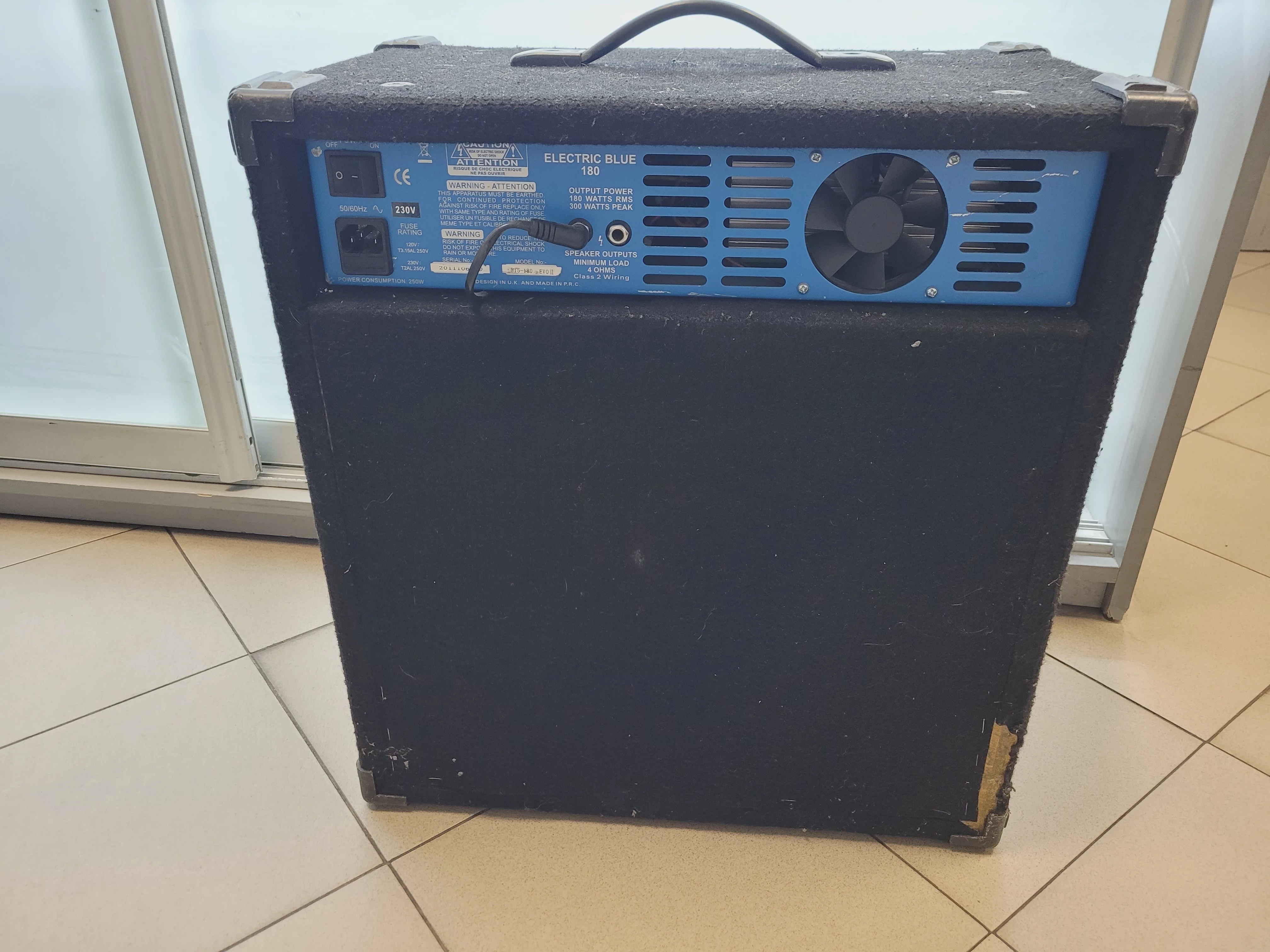 wzmacniacz-combo-gitarowy-ashdown-eb-15-180-evo-ii-kod-producenta-eb-15-180-evo-ii