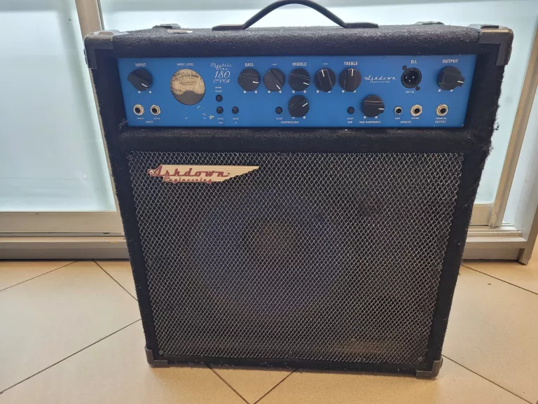 WZMACNIACZ COMBO GITAROWY ASHDOWN EB 15-180 EVO II