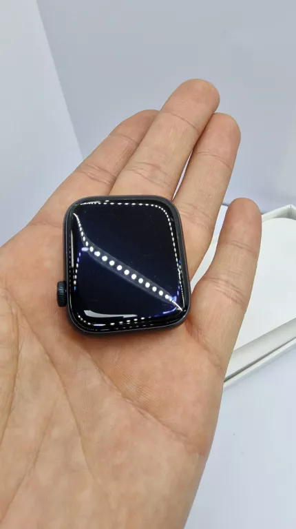 apple-watch-se-2gen-gps-44mm-od-lombard-trzebnica-komunikacja-bluetooth