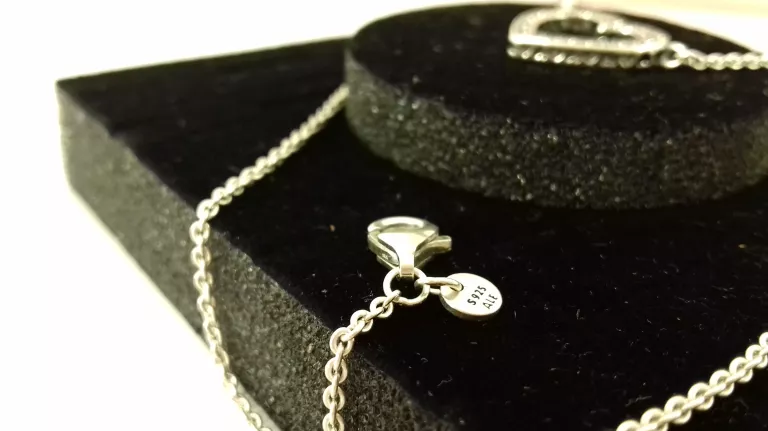 PANDORA NASZYJNIK Z SERCEM PR 925 SREBRO 44 CM