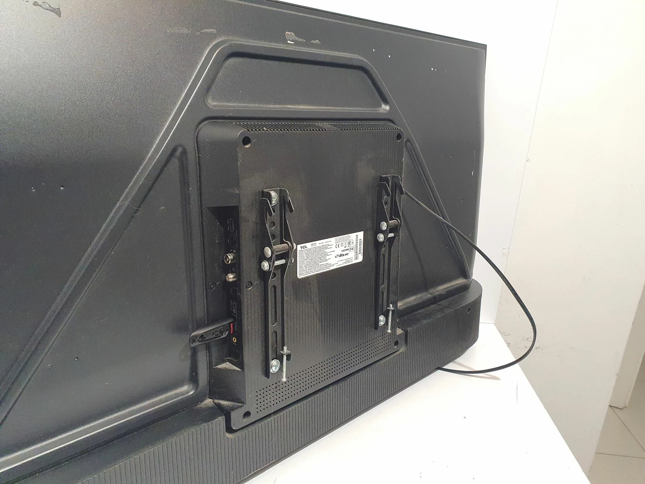 telewizor-tcl-43p725-led-android-tv-przekatna-ekranu-cale-4300