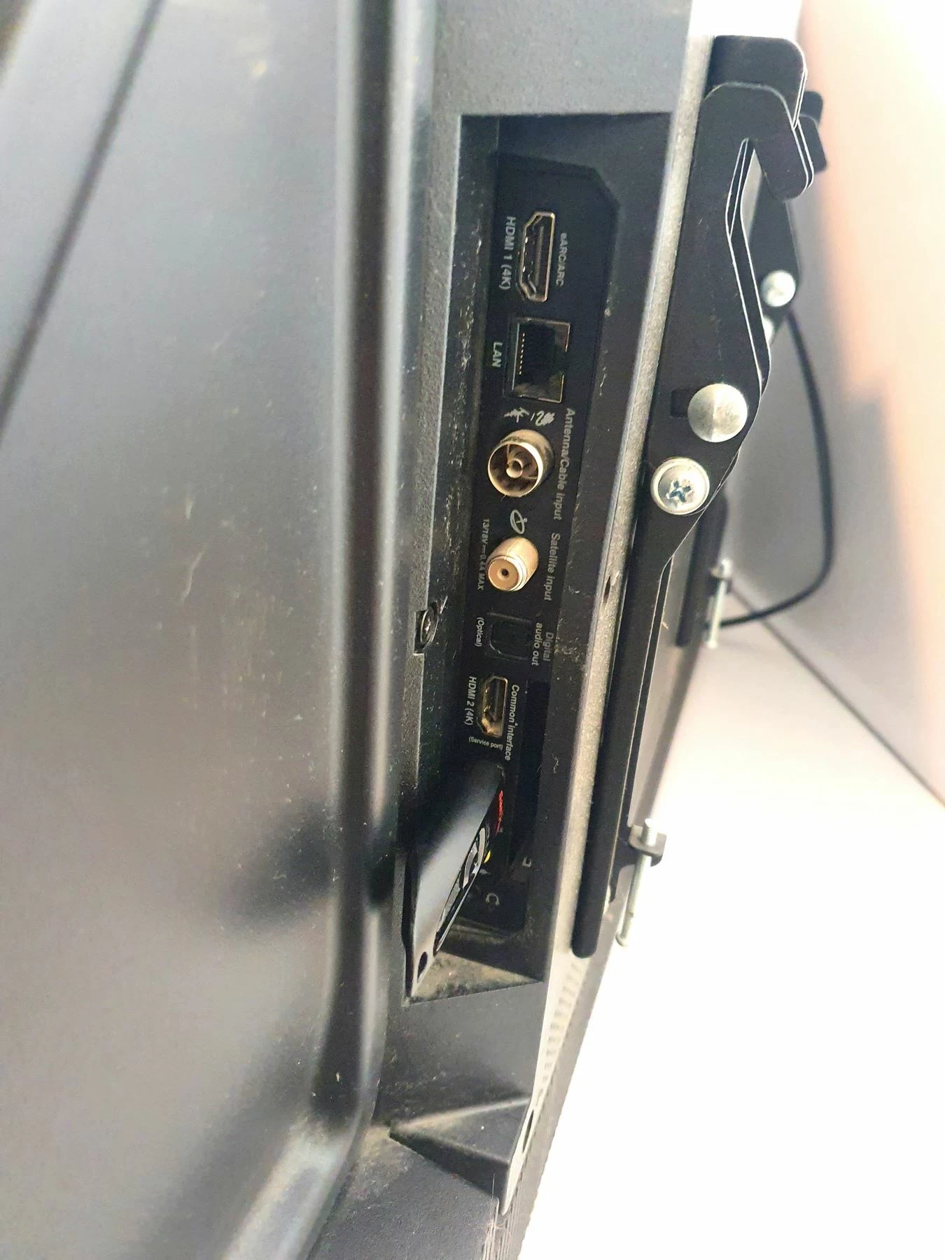 telewizor-tcl-43p725-led-android-tv-kod-producenta-43p725