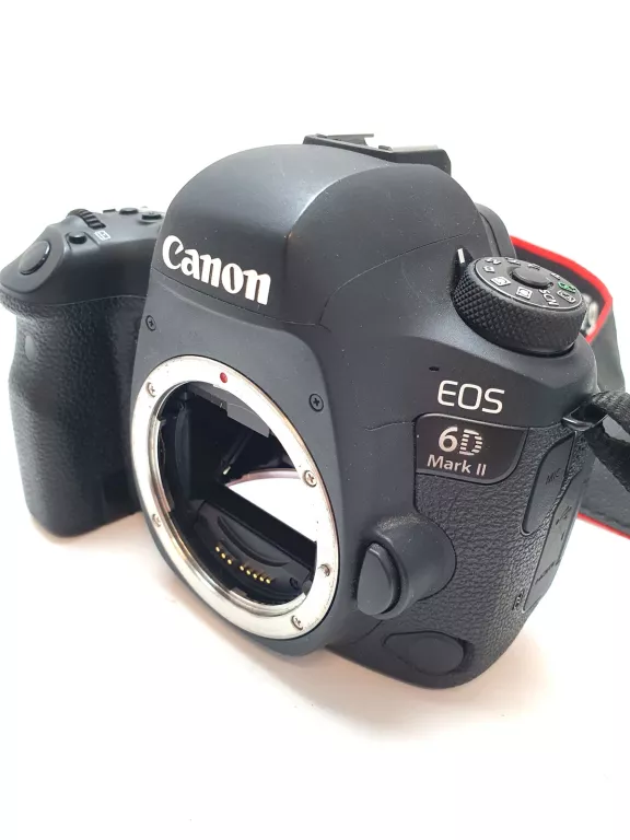 CANON 6D MARK II + 3 OBIEKTYWY CANON 50MM +CANON 100MM MACRO + CANON 85MM+