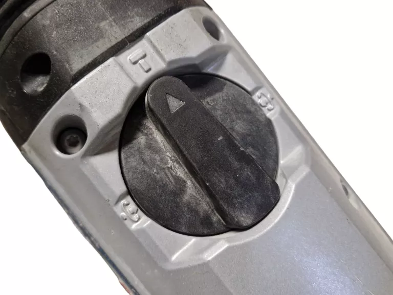 MŁOT UDAROWY BOSCH GSH 7 VC SDS-MAX 1500W 13J 0611322000