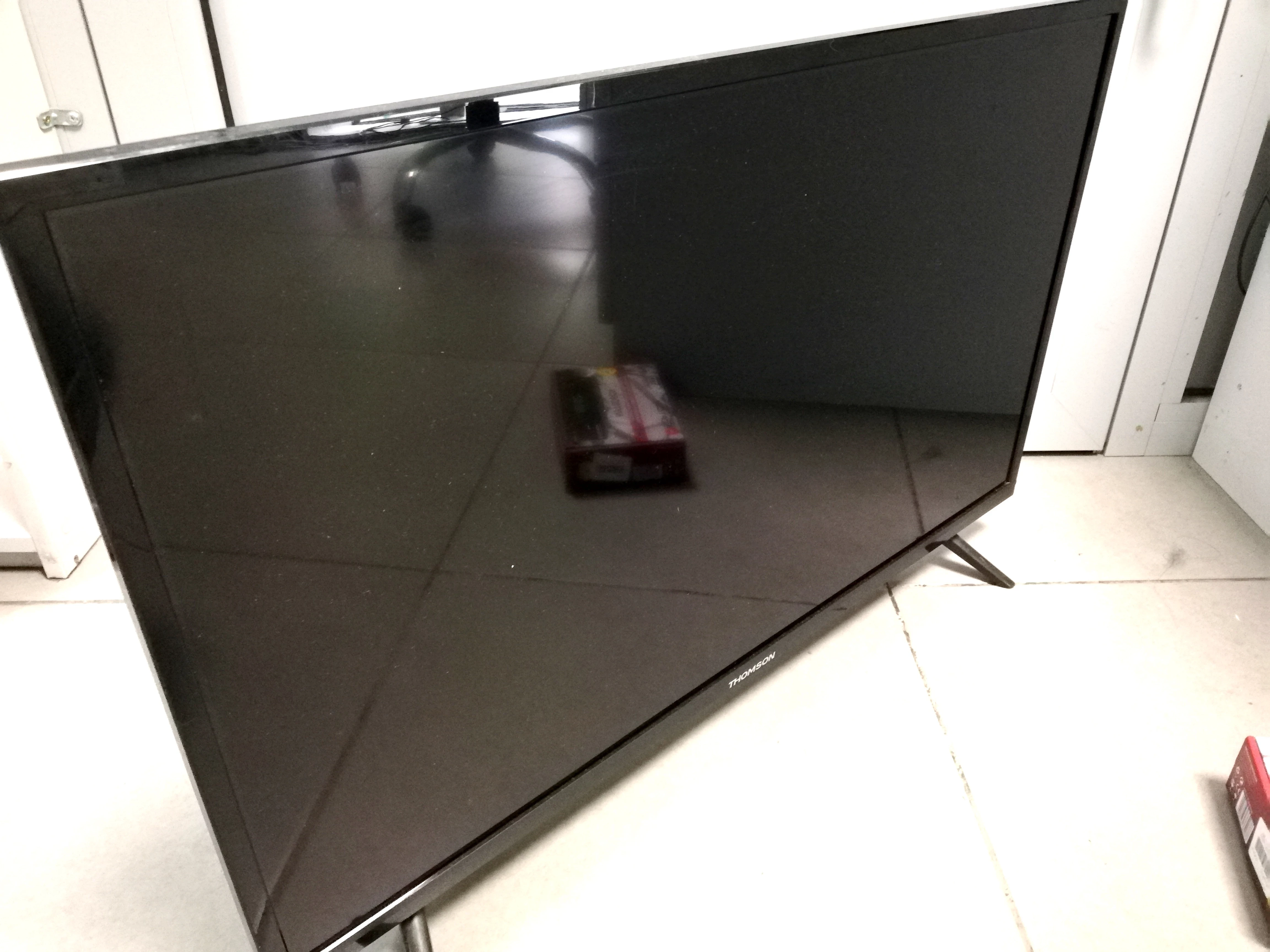 telewizor-thomson-32hd3301-32-pilot-bez-klapki-baterii-3-maja-105-dabrowa-gornicza