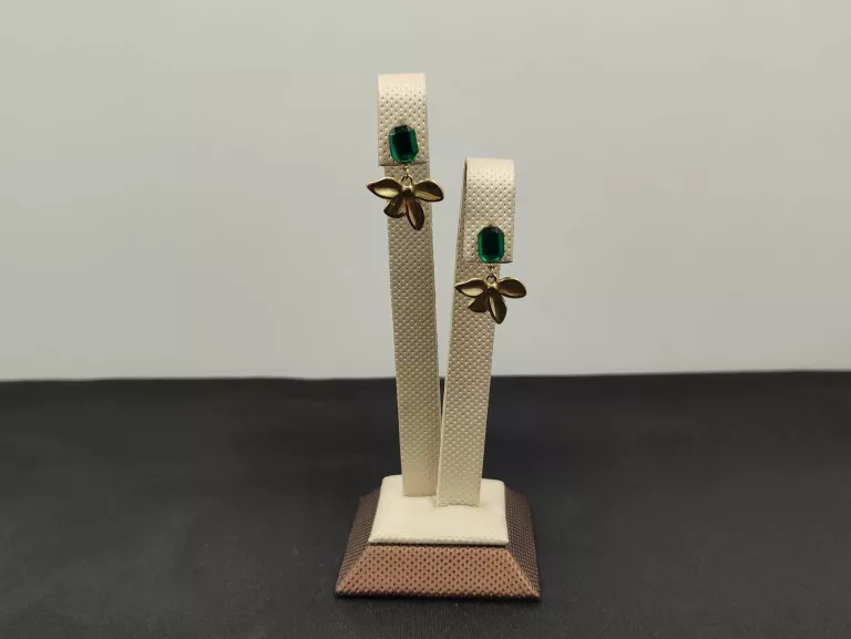 kolczyki-z-stali-pozlacanej-kwiatki-z-zielona-cyrkonia-rodzaj-zapiecia-2207-1