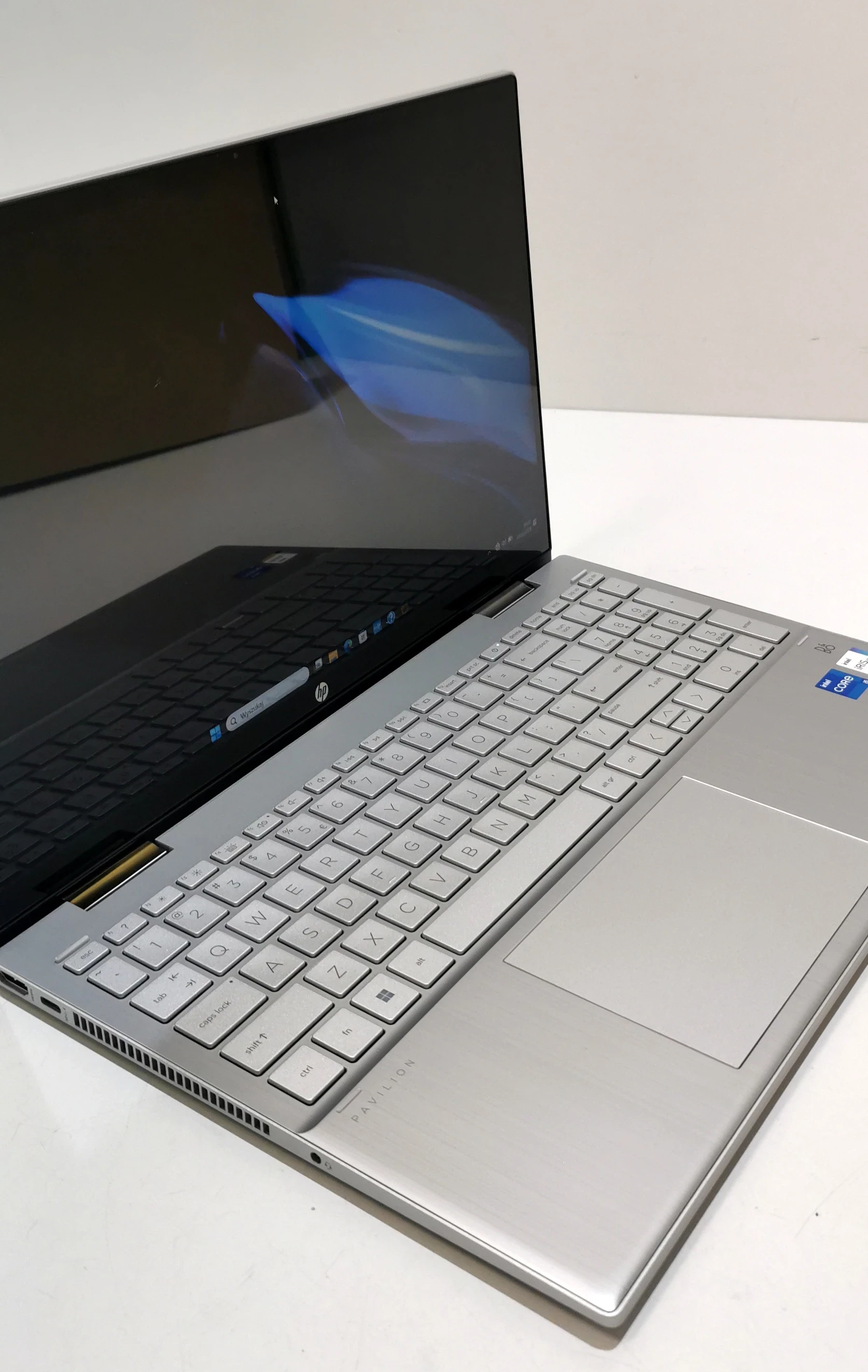 laptop-hp-pavilion-x360-er1420nw-intel-core-i5-8gb512gb-ssd-liczba-rdzeni-procesora-4329-7