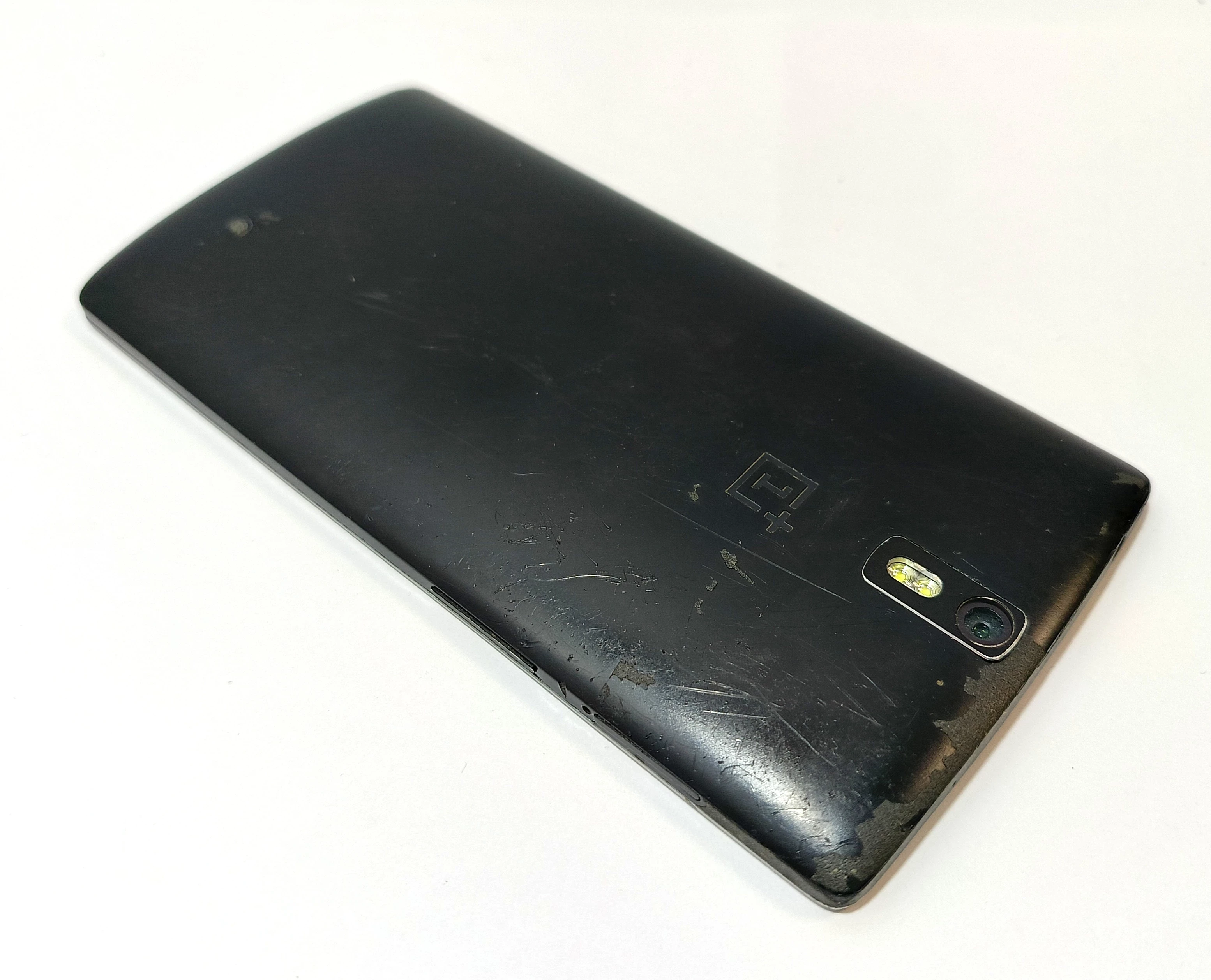 telefon-one-plus-a0001-kolor-czarny