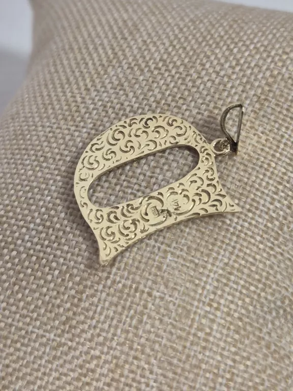 zlota-zawieszka-litera-d-pr-585-rodzaj-2205-2