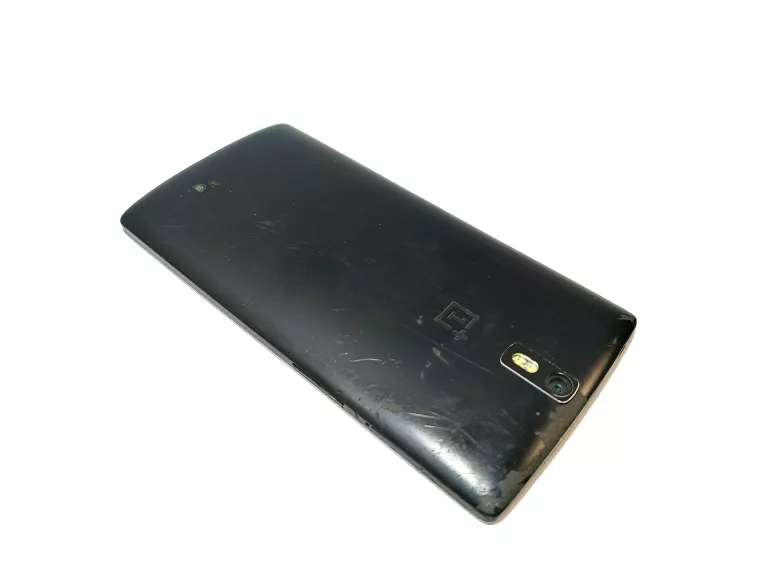 telefon-one-plus-a0001-typ-smartfon