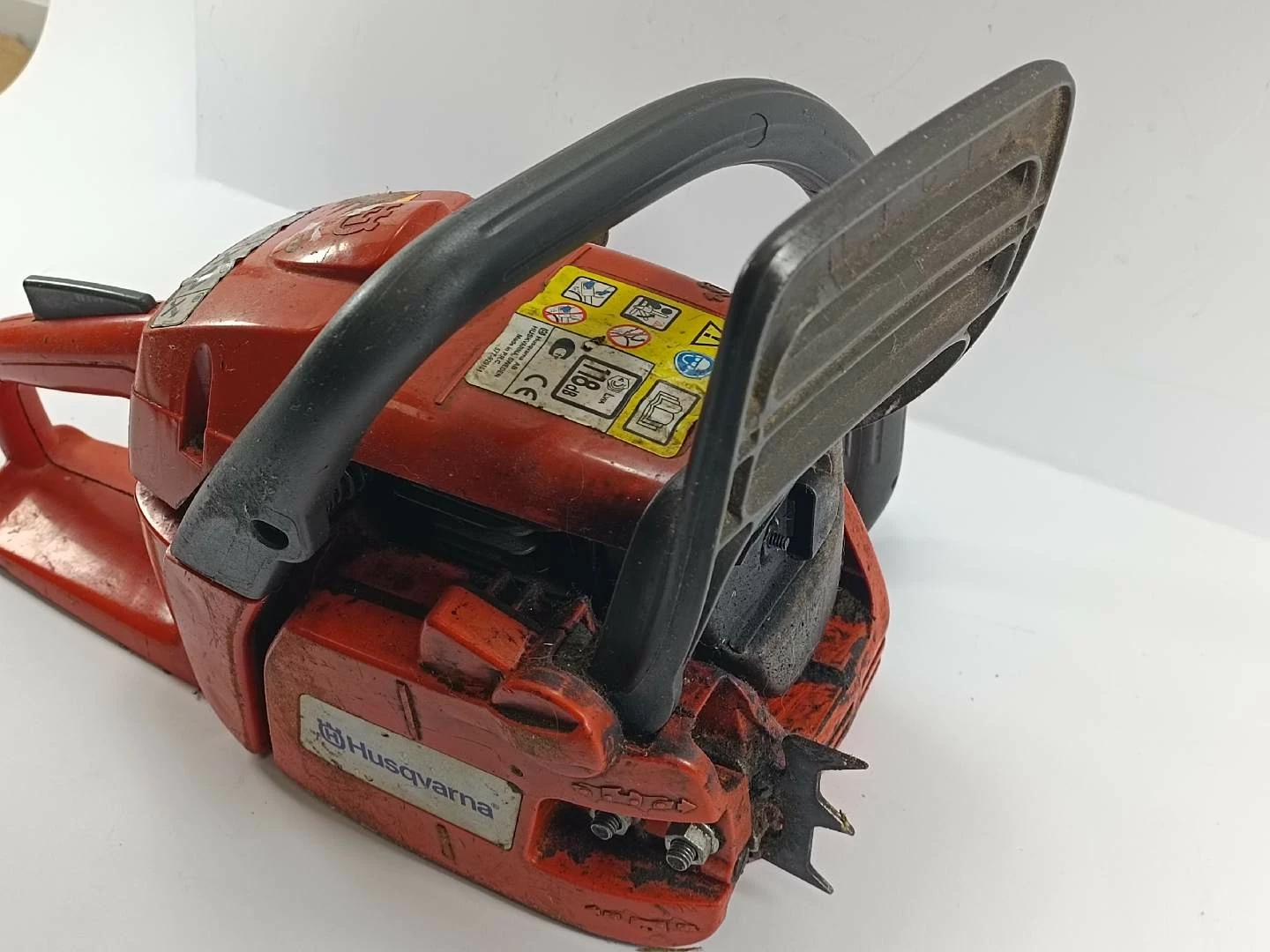 pila-spalinowa-husqvarna-240-product-id-0019a964-aab2-4246-9bf9-3d6a4e63fb88