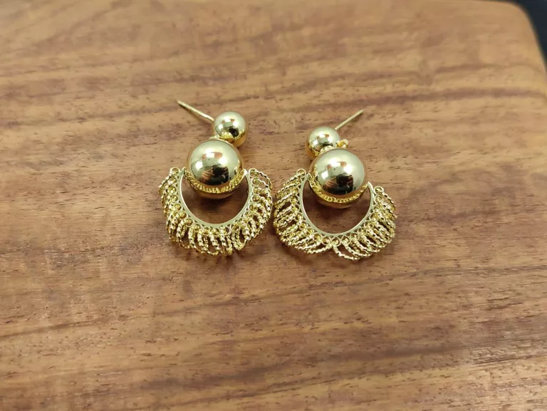 kolczyki-stal-pozlacana-kulki-zwyciestwa-9-gliwice-g1