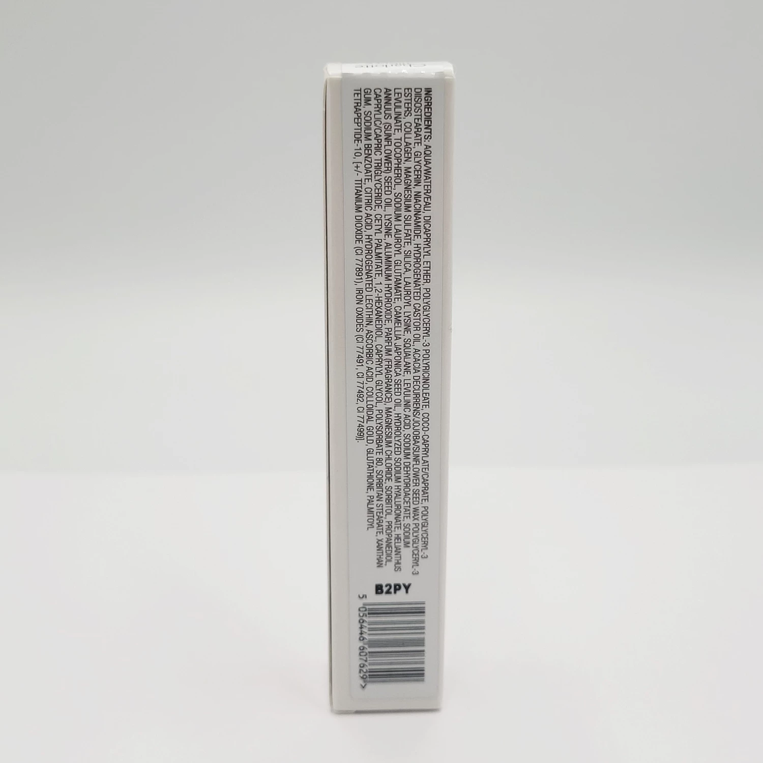 charlotte-tilbury-beautiful-skin-radiant-concealer-17-deep-korektor-wlasciwosci-129872-4