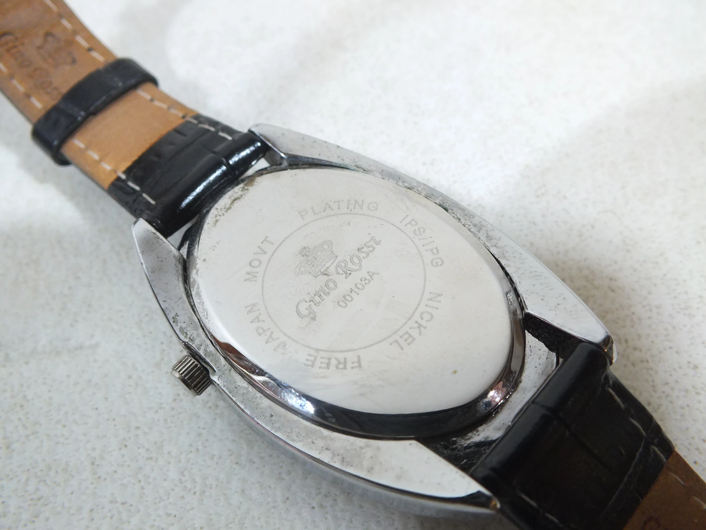 zegarek-g-rossi-00103a-na-czarnnym-pasku-04129a-rodzaj-analogowe