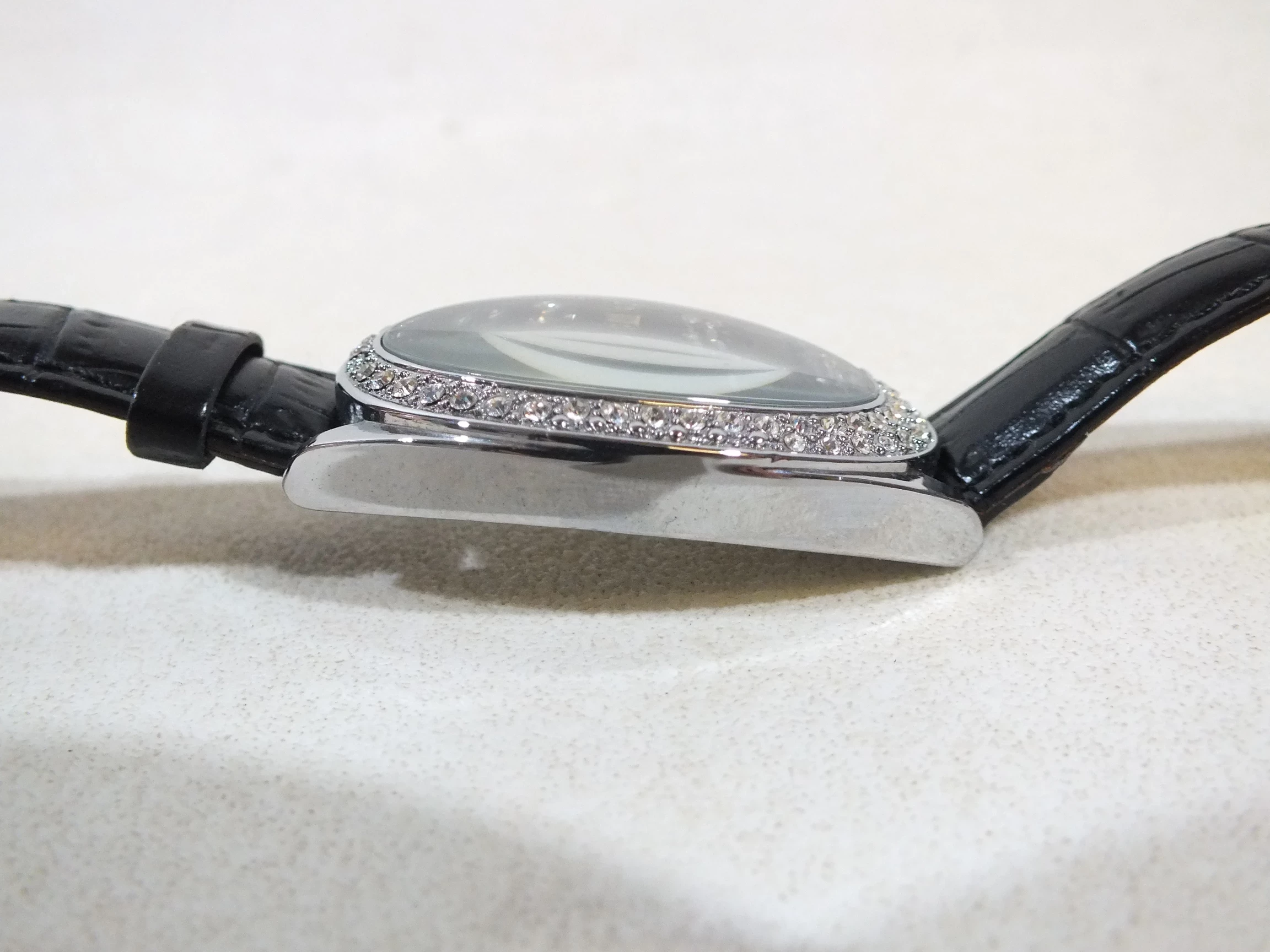 zegarek-g-rossi-00103a-na-czarnnym-pasku-04129a-mechanizm-inny