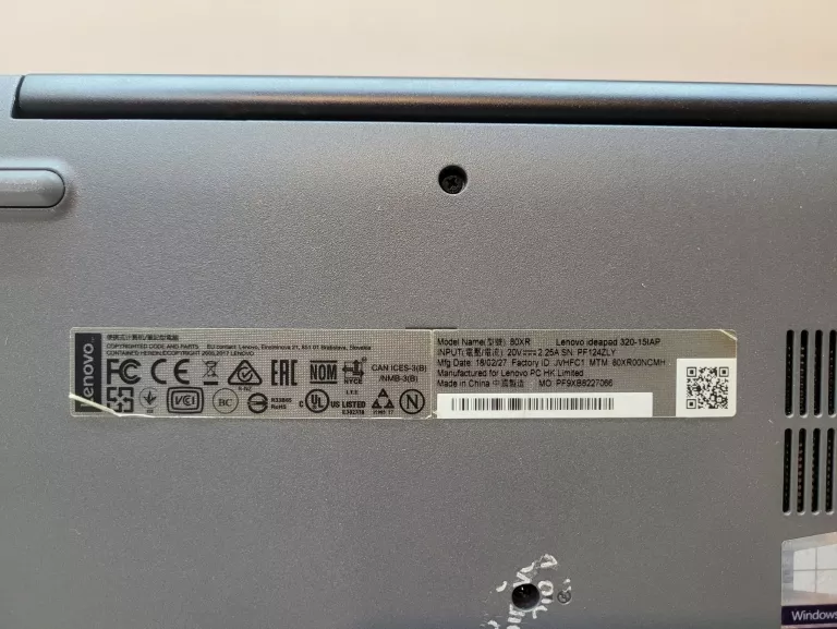 LAPTOP LENOVO IDEAPAD 320-15IAP 8GB RAM 256 SSD + ŁAD