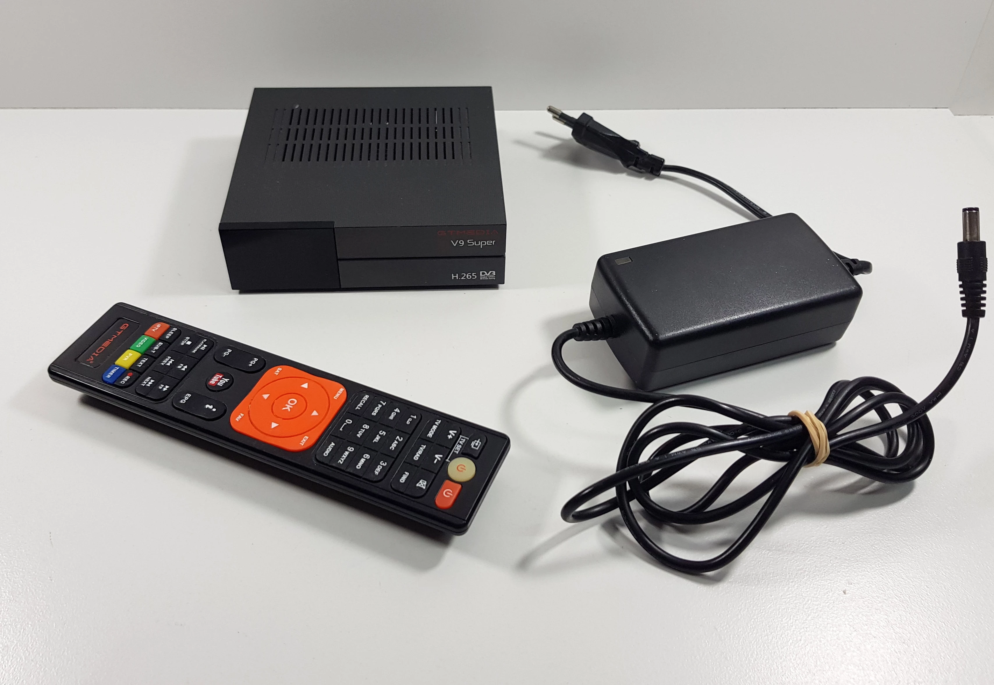 tuner-cyfrowy-gtmedia-v9-super-okazja-ak-11-elk