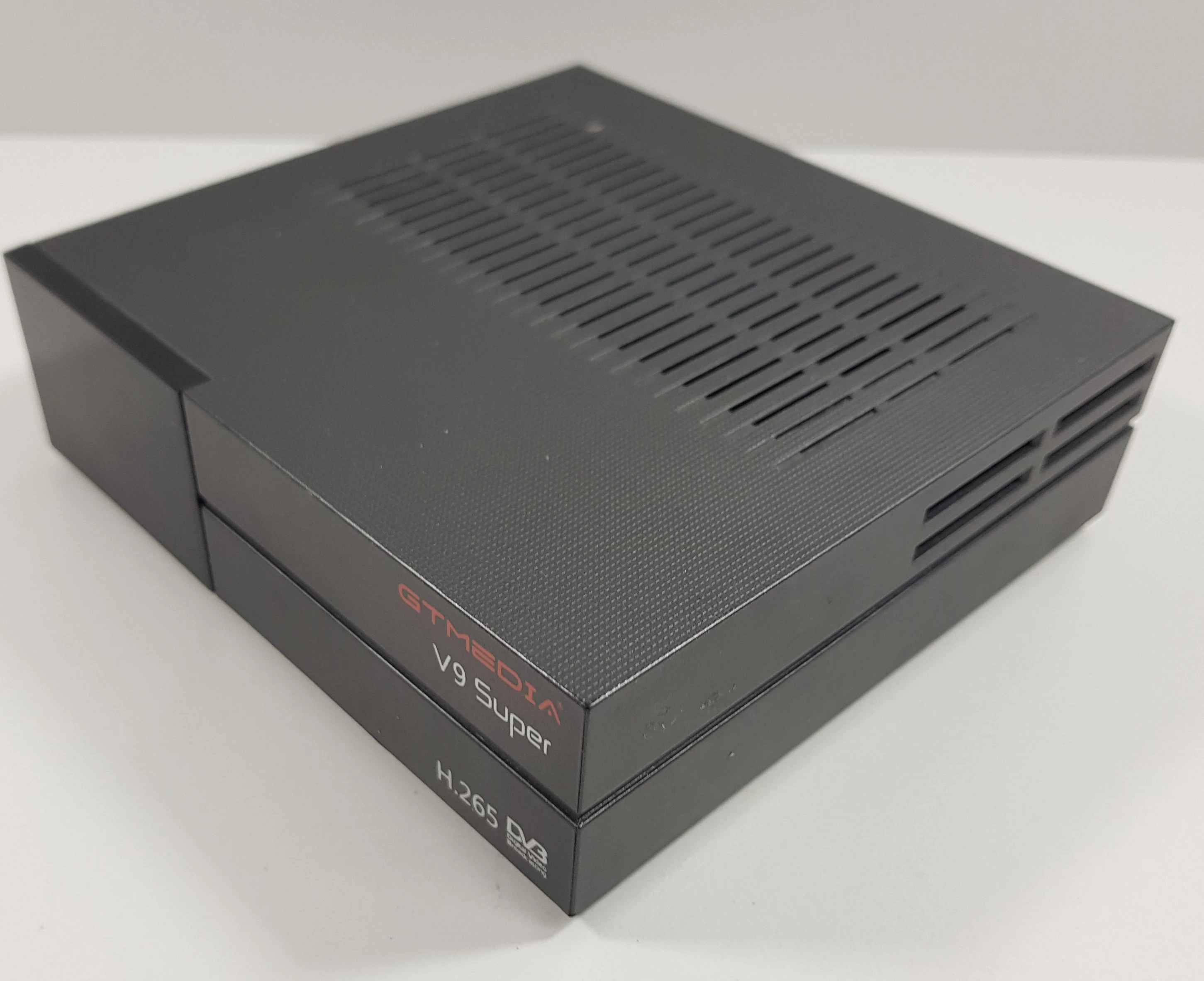 tuner-cyfrowy-gtmedia-v9-super-okazja-ean-gtin-4019473401616