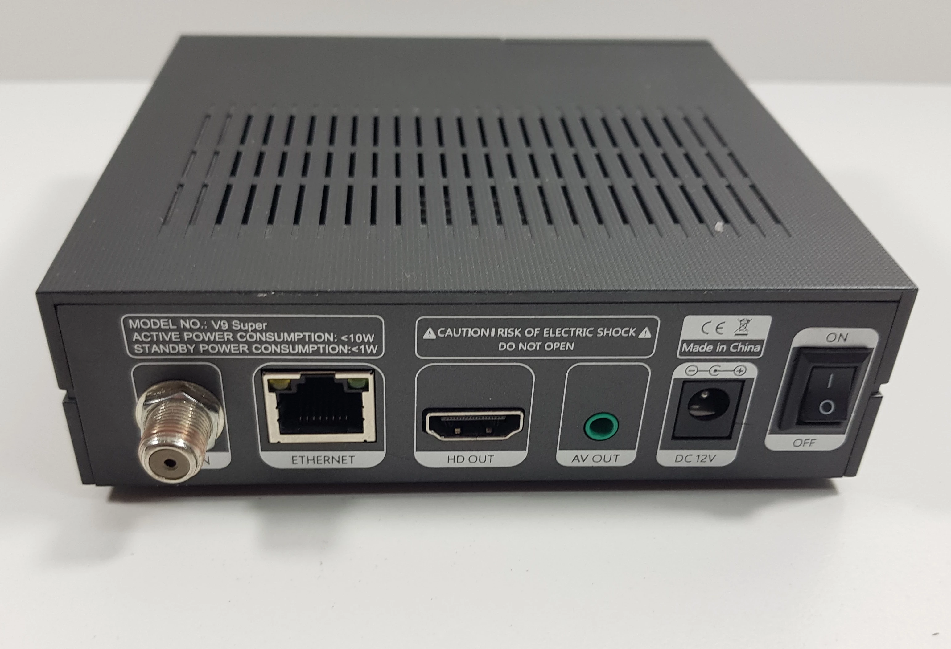 tuner-cyfrowy-gtmedia-v9-super-okazja-kod-producenta-781791586040