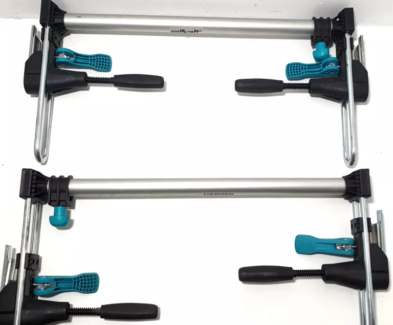ZESTAW DO MONTAŻU OŚCIEŻNIC DRZWIOWYCH (3676000) WOLFCRAFT PRO