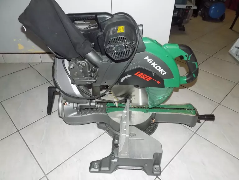 PILARKA STOŁOWA UKOŚNICA HIKOKI C12RSH2 1520W 305 MM