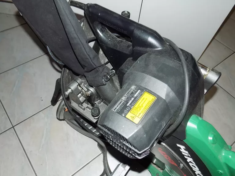 PILARKA STOŁOWA UKOŚNICA HIKOKI C12RSH2 1520W 305 MM