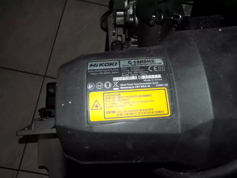 PILARKA STOŁOWA UKOŚNICA HIKOKI C12RSH2 1520W 305 MM