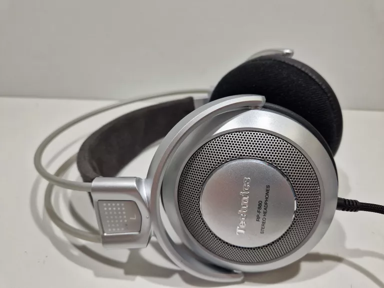 SŁUCHAWKI TECHNICS RP-F880