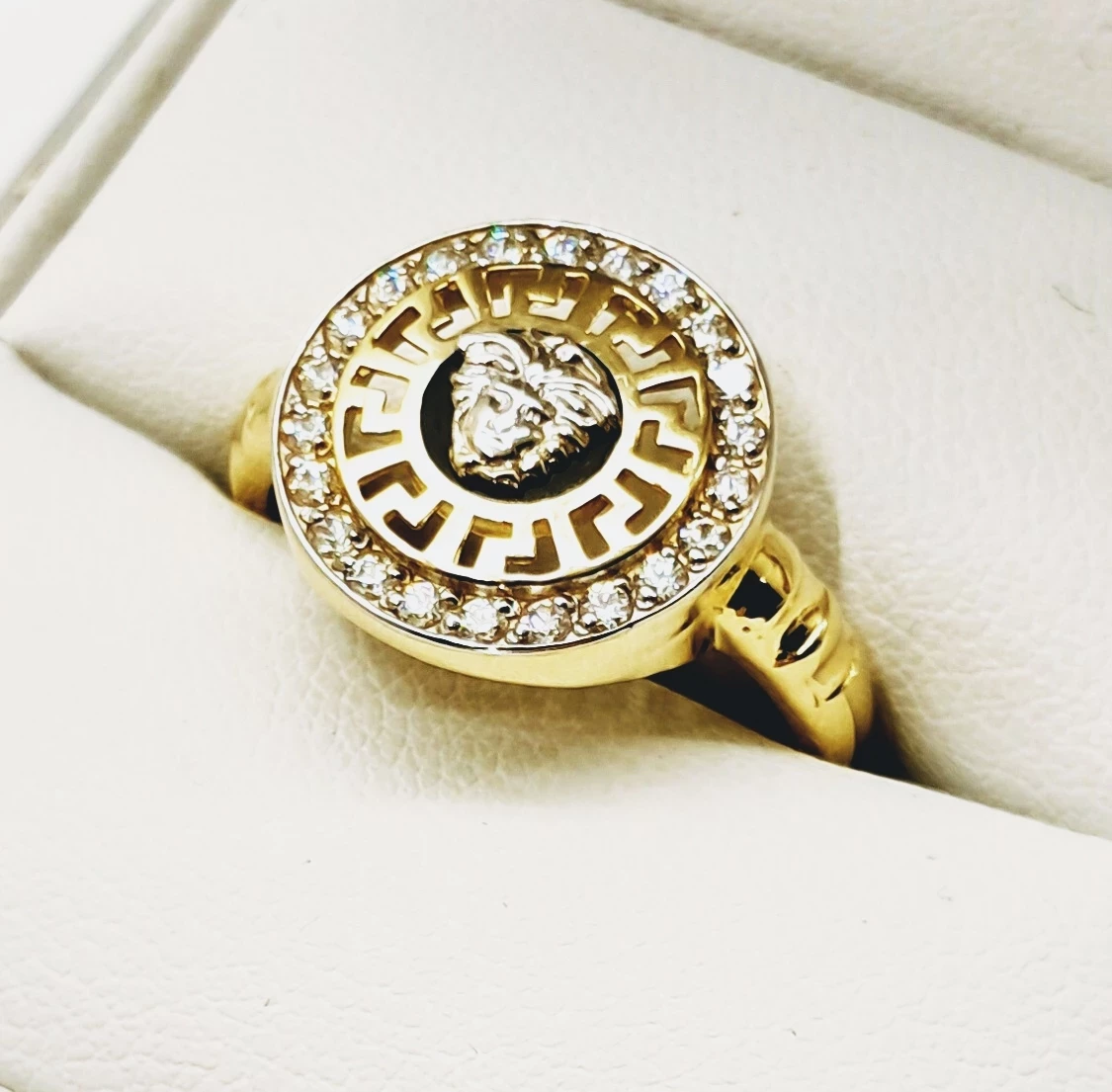 zjawiskowy-zloty-pierscionek-versace-pr-585-357-g-r-19-stan-powystawowy