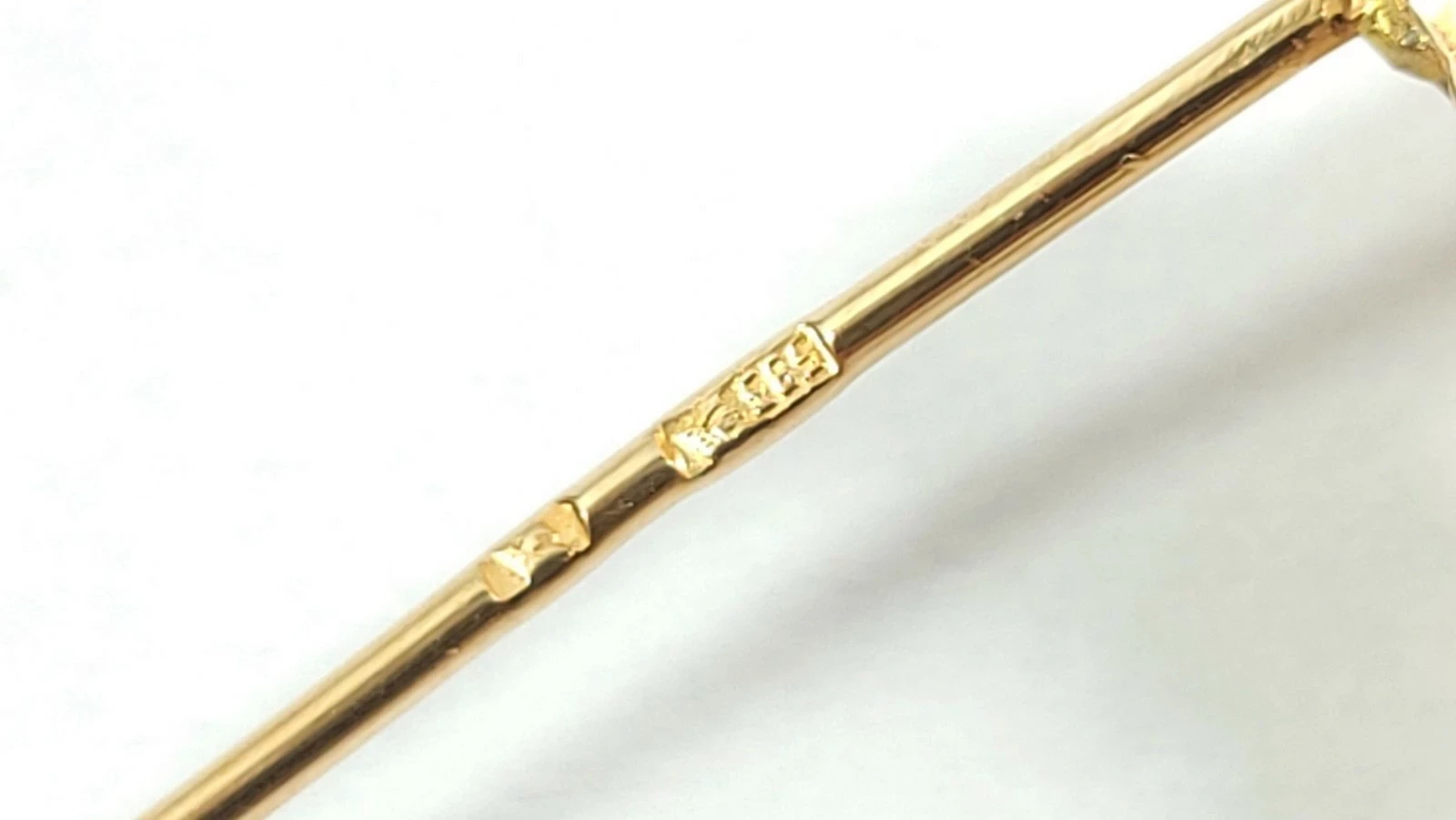 zlota-broszka-z-cyrkoniami-p585532g-material-15835-2